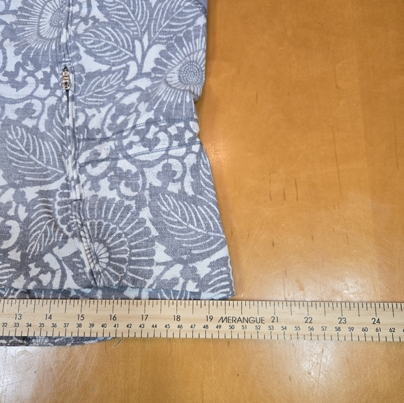 Lulu Lemon Rare Floral Print 2015 Jacket And Other Free Items - Picture 5 of 15